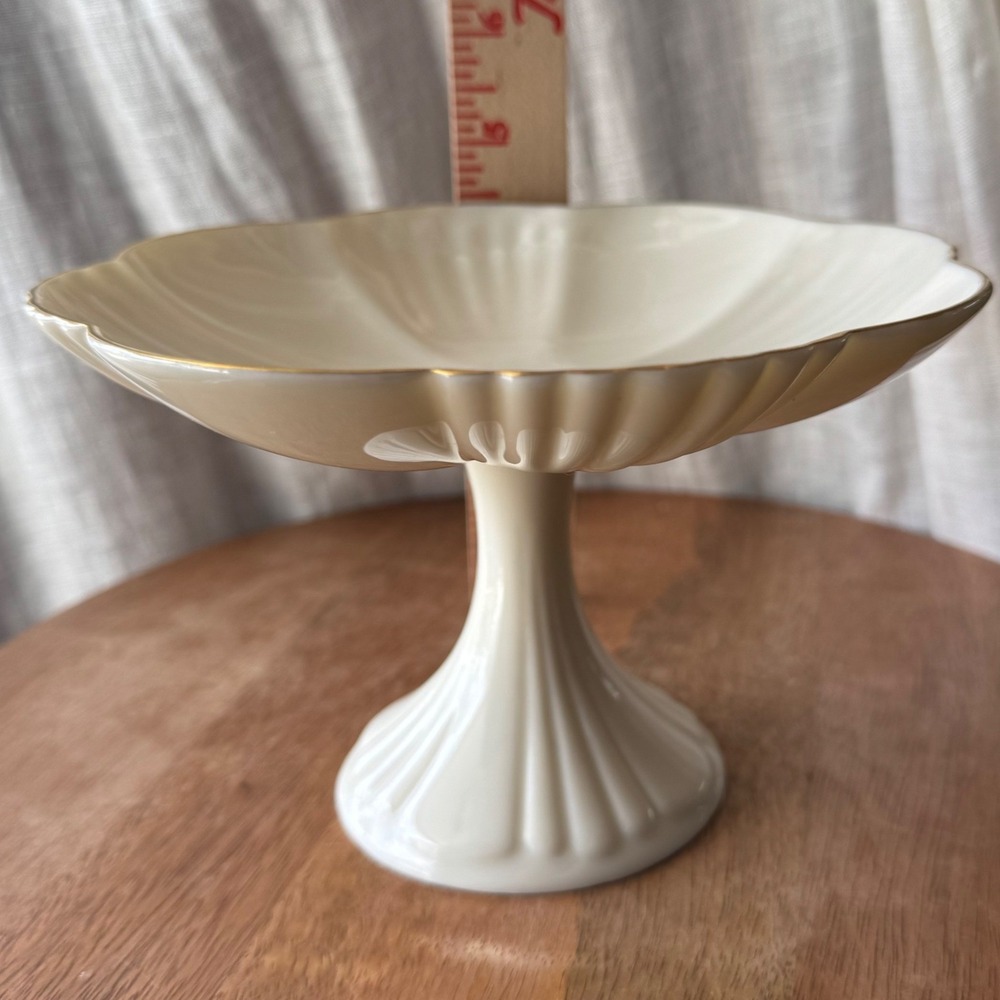 Vintage 80s Lenox Ivory Gold Trim Bon-Bon Compote Pedestal Candy Dish Scalloped - Picture 8 of 8